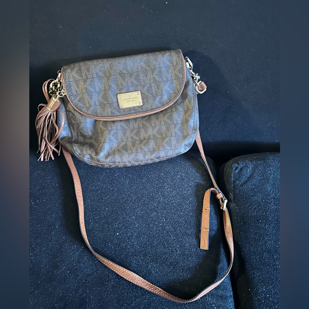 Michael Kors crossbody bag